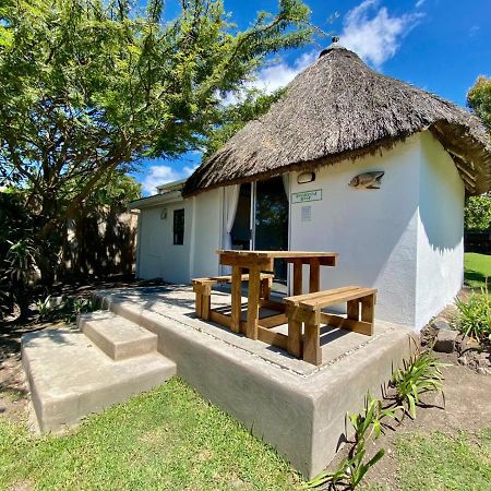 Sunset Bed And Breakfast Coffee Bay Exteriör bild